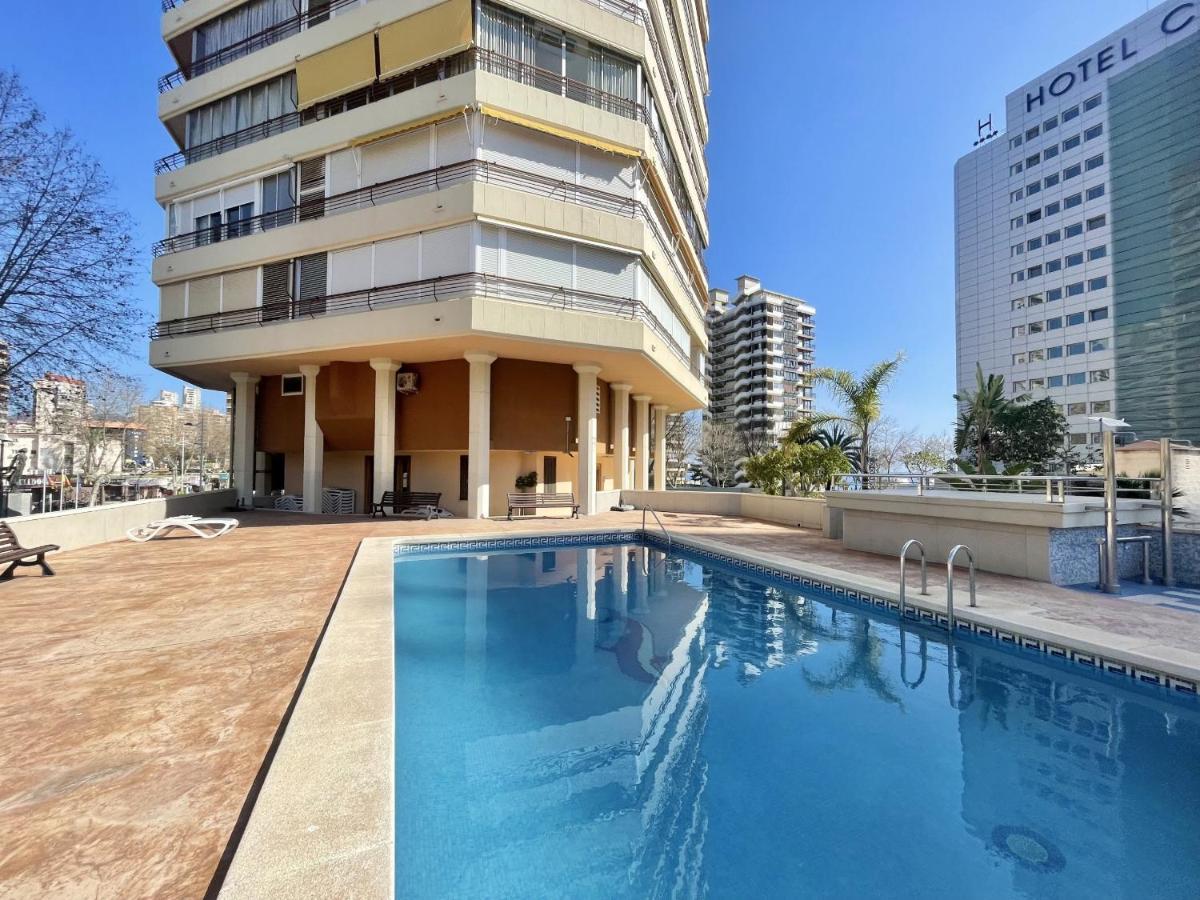 Torre Valencia Levante Beach Бенидорм Екстериор снимка