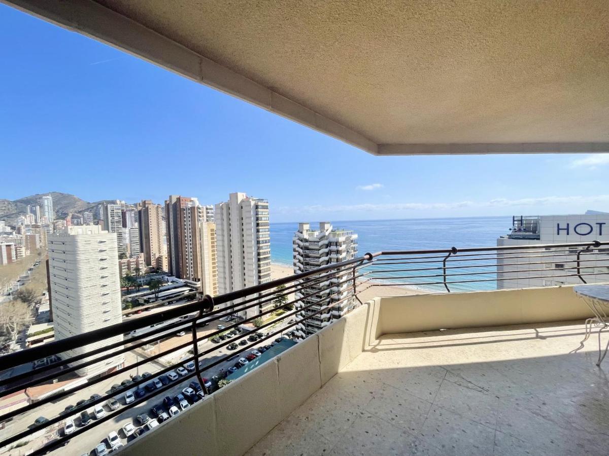 Torre Valencia Levante Beach Бенидорм Екстериор снимка